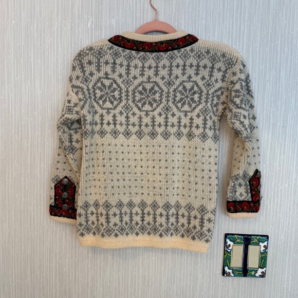 Dirdalstrikk Wool Sweater XSmall - Picture 5 of 5